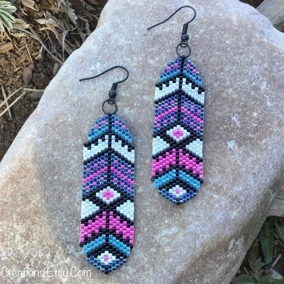Southwest Feathers Beaded Earrings, New, Handmade by Me - Picture 6 of 10